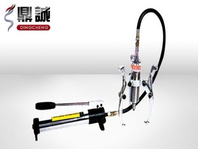 點(diǎn)擊查看詳細(xì)信息<br>標(biāo)題：分體式液壓拉馬 閱讀次數(shù)：4493