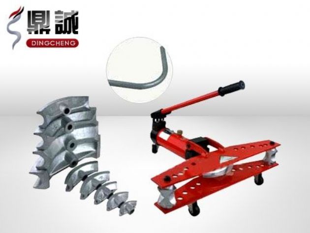 點擊查看詳細(xì)信息<br>標(biāo)題：手動液壓彎管機 閱讀次數(shù)：4665