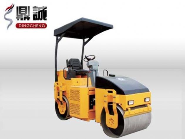 點(diǎn)擊查看詳細(xì)信息<br>標(biāo)題：3噸全液壓雙鋼輪壓路機(jī) 閱讀次數(shù)：13384